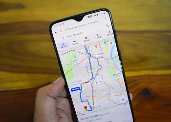 Χάρτης Google σε κινητό για ιστοσελίδα εστιατορίου, μέρος της κατασκευής ιστοσελίδας για εστιατόρια με τοποθεσία.
